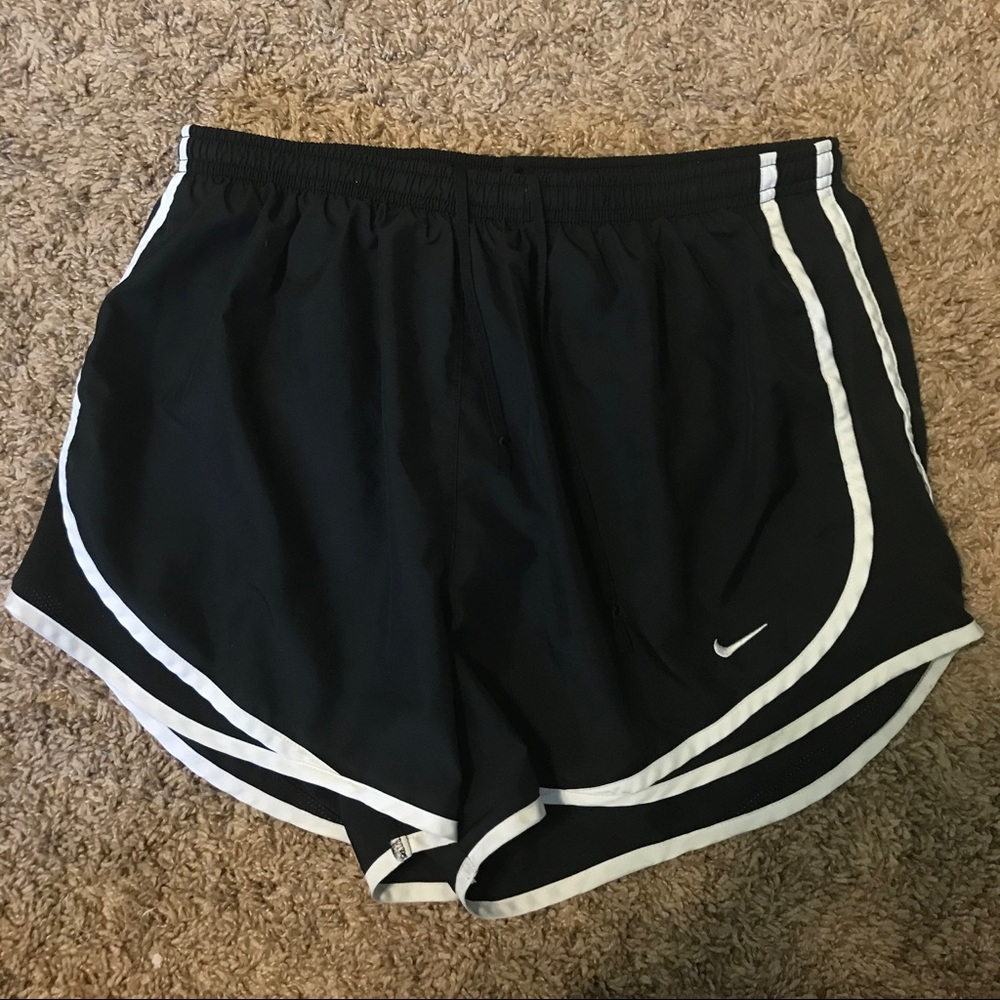 Nike women’s athletic shorts size L